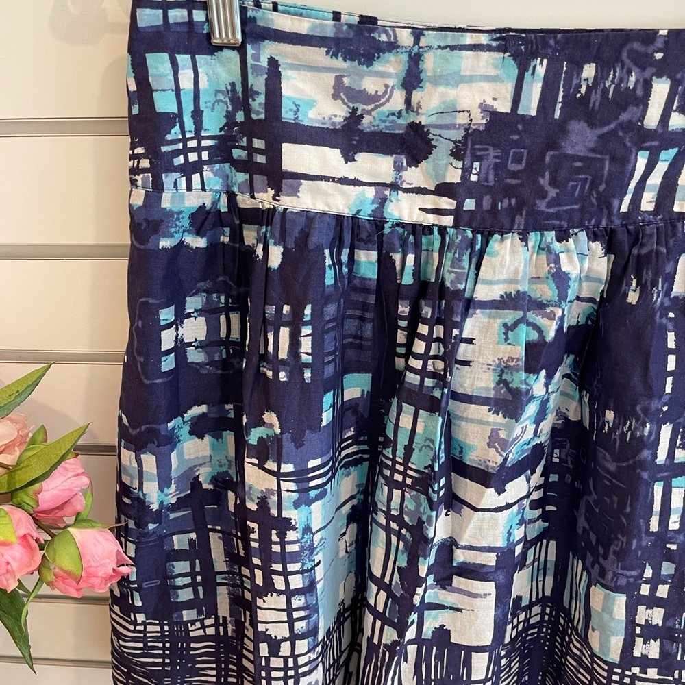 Limited skirt size S Navy, white, and bright blue - Picture 6 of 10